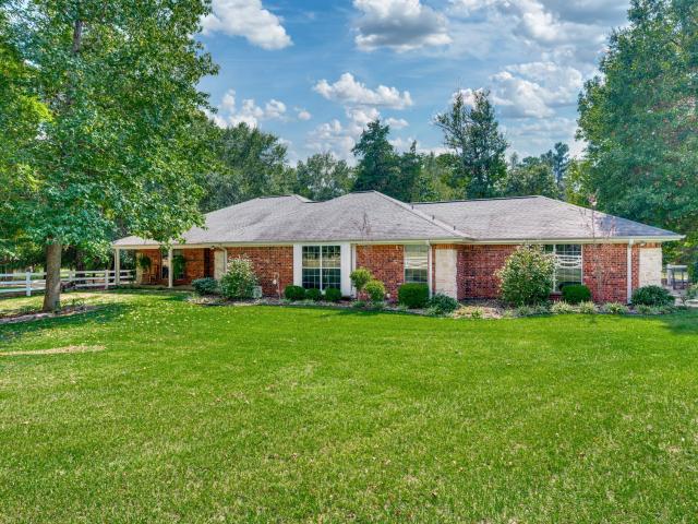 Ranch for sale in Palestine, Texas