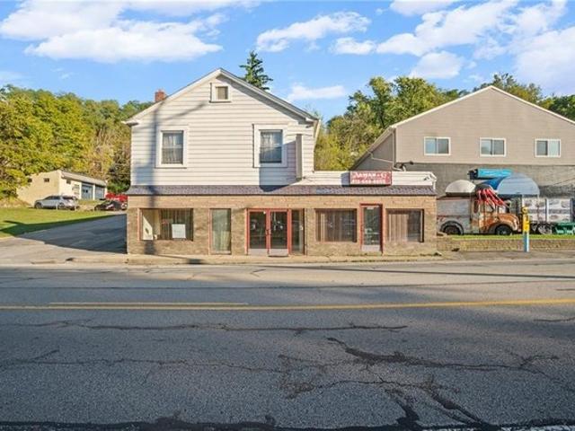 House for sale in Pittsburg, Pennsylvania
