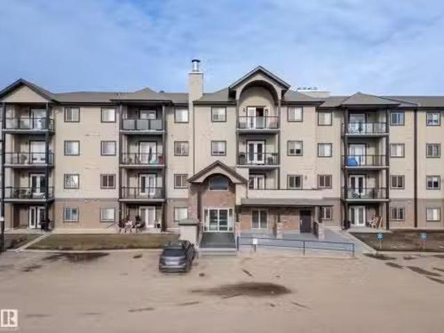 Condo for sale in Spruce Grove, Alberta