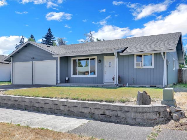 House for sale in Oregonia