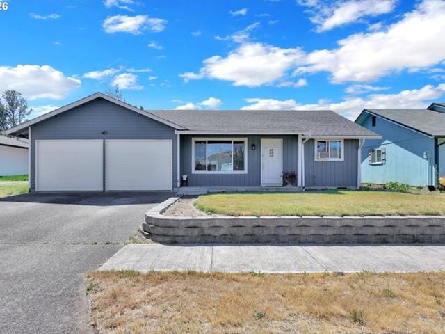 House for sale in Oregonia