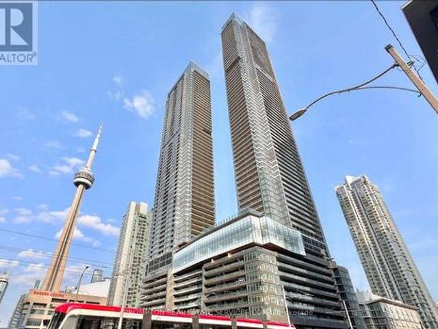 Condo for sale in Spadina—Fort York, Toronto