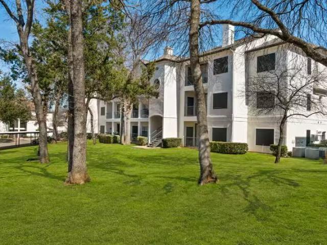 Condo for rent in Lewisville