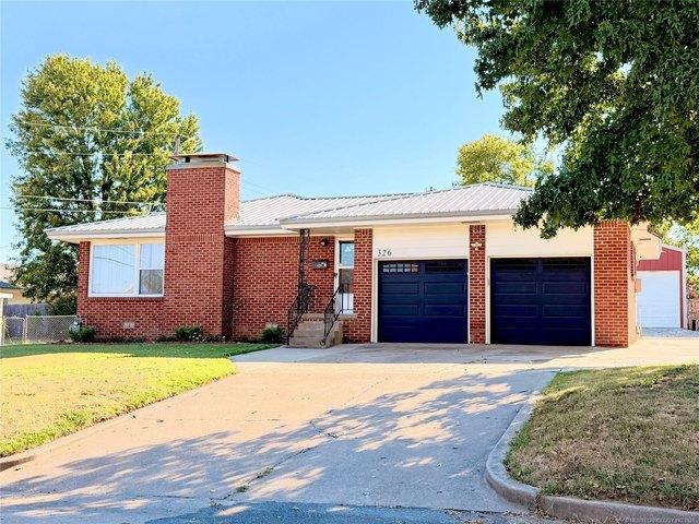 House for sale in Fonger Addition, Bartlesville