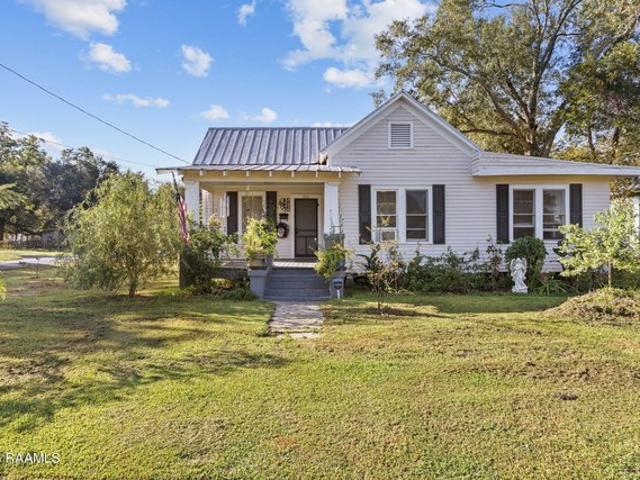 House for sale in Crowley, Acadia Parish
