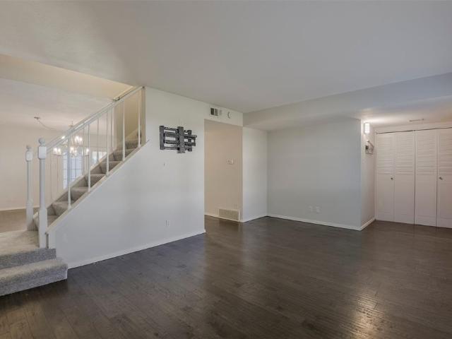 Townhouse for sale in Arlington, Texas