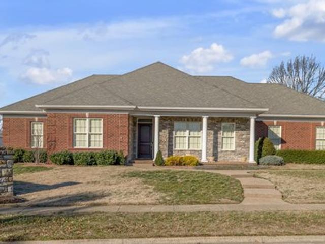 House for sale in Versailles, Kentucky