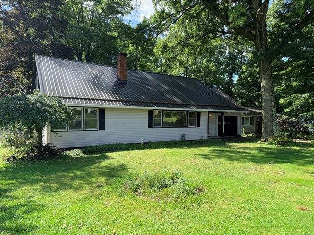 House for sale in New Castle, Pennsylvania
