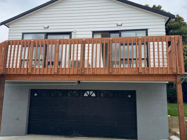 Apartment for rent in Awhitu, Oroua County