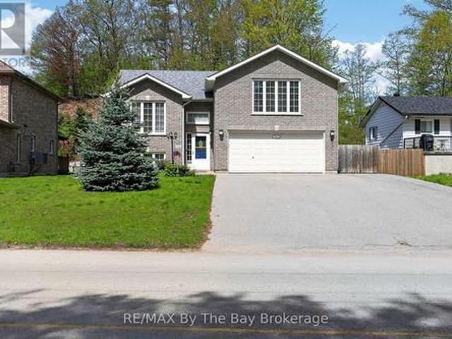 House for sale in Wasaga Beach, Ontario