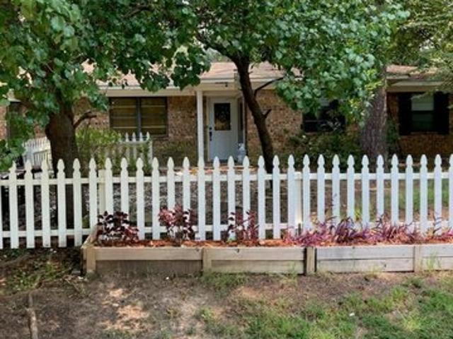 House for sale in Palestine, Texas