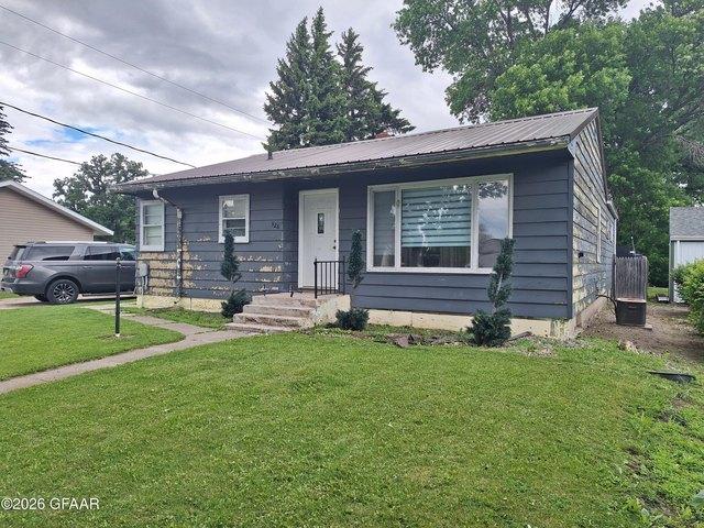 House for sale in Neche, North Dakota