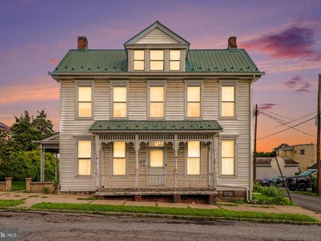 House for sale in Newport, Pennsylvania