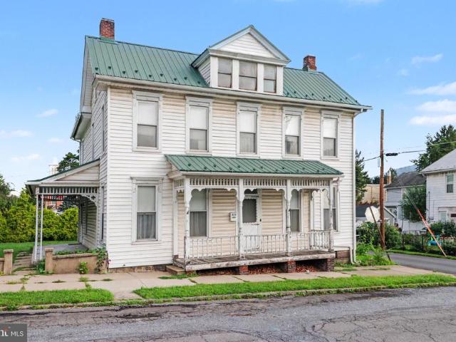 House for sale in Newport, Pennsylvania