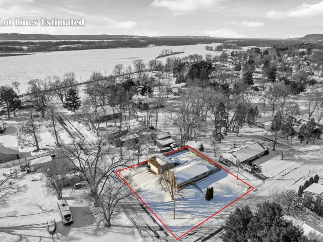 House for sale in Buffalo, Wisconsin