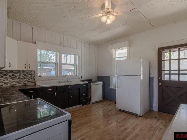 House for sale in Lake Crystal