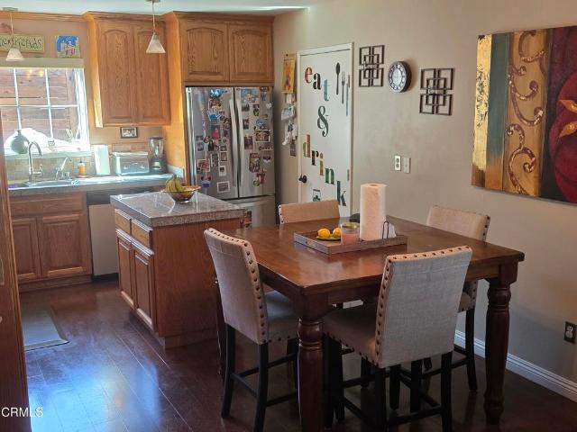House for sale in Santa Paula, California
