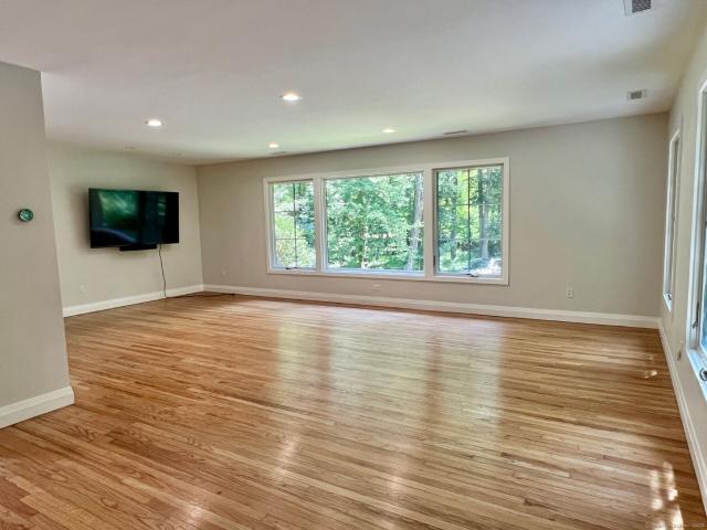 Apartment for rent in New Canaan