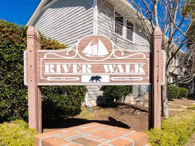 Condo for sale in New Bern