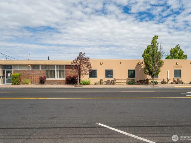 Commercial for sale in Moses Lake, Washington
