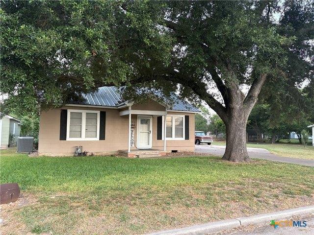 House for sale in Hallettsville, Texas