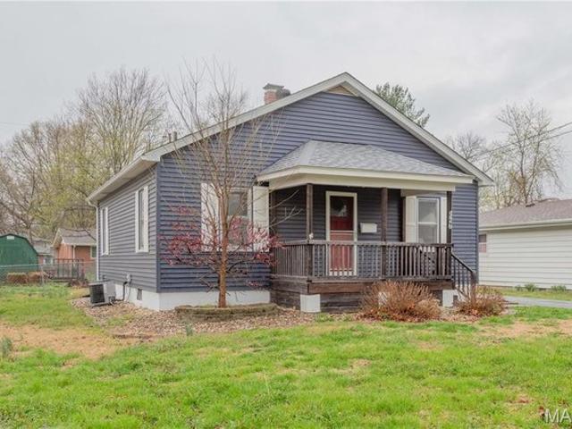 House for sale in Bethalto, Illinois