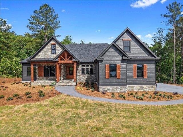 House for sale in Taylors, South Carolina