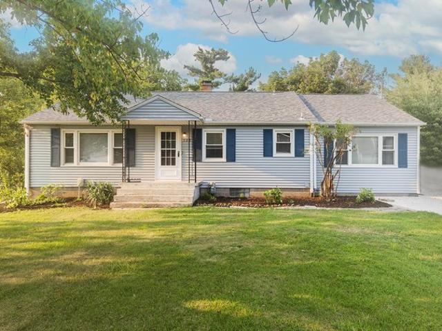 House for sale in Coal Valley, Illinois