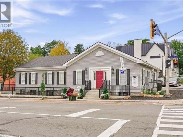 Commercial for rent in Downtown Ancaster, Hamilton