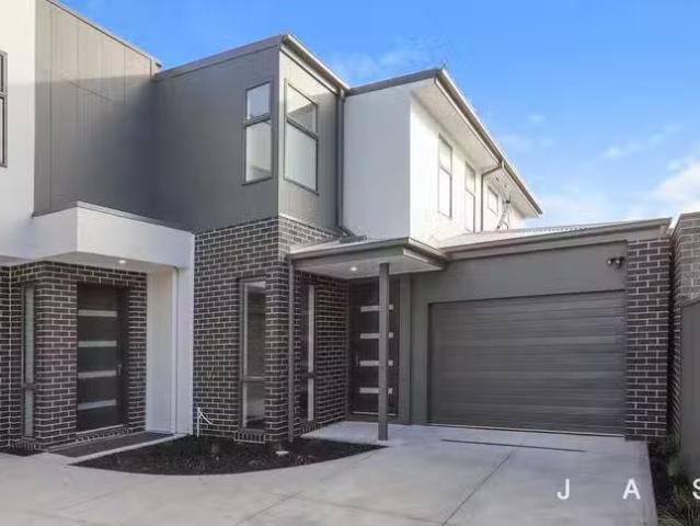 House for rent in Albion, Victoria