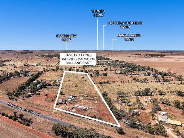 Cottage for sale in Balliang East, Victoria
