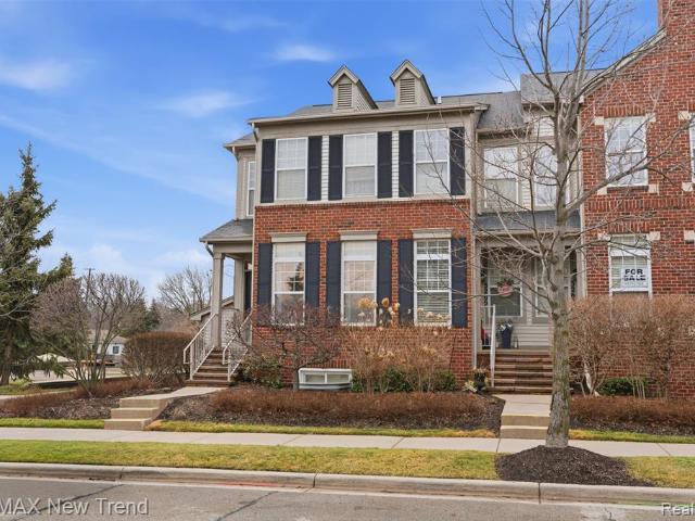 Condo for sale in Wixom, Michigan