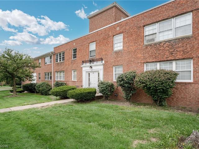 Condo for sale in Mercer, Shaker Heights