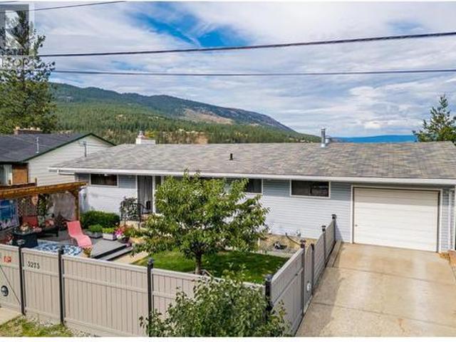 House for sale in Glenrosa, West Kelowna