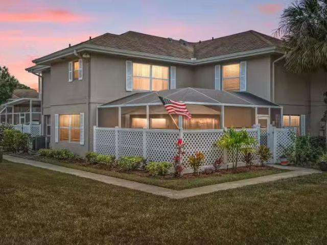 Condo for sale in Port Saint Lucie