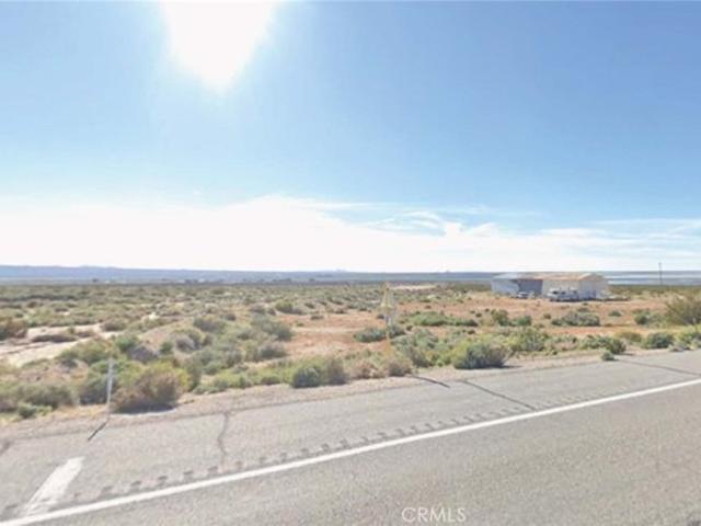 Land for sale in Cantil, California