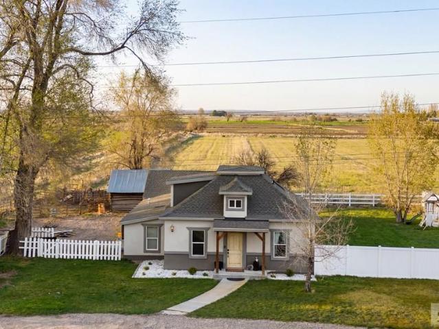 House for sale in Menan, Idaho