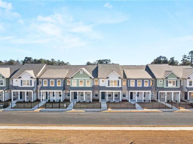 Townhouse for sale in Loganville, Georgia