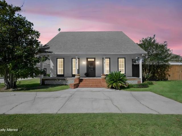 House for sale in Walker, Livingston Parish