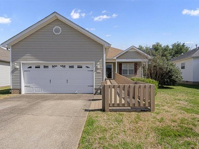 House for sale in Bowling Green, Kentucky