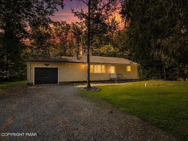 House for sale in Pocono Summit, Tobyhanna Township