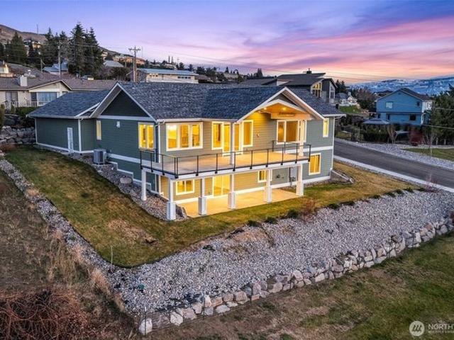 House for sale in East Wenatchee, Washington