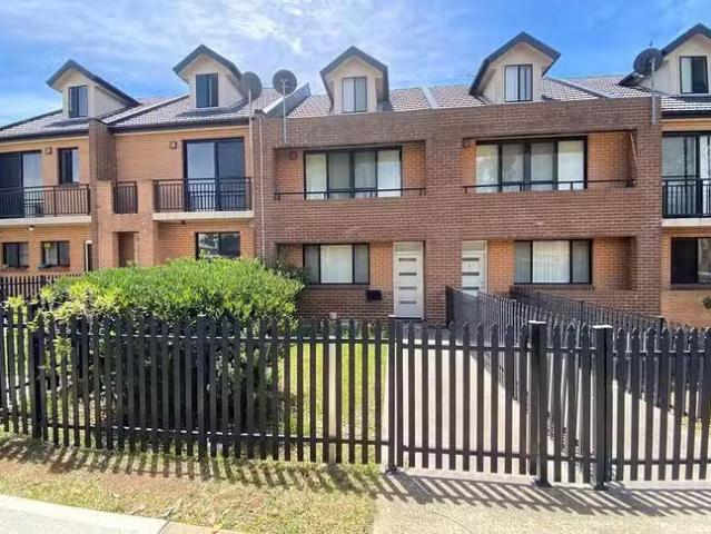 House for rent in Guildford House for rent in Guildford