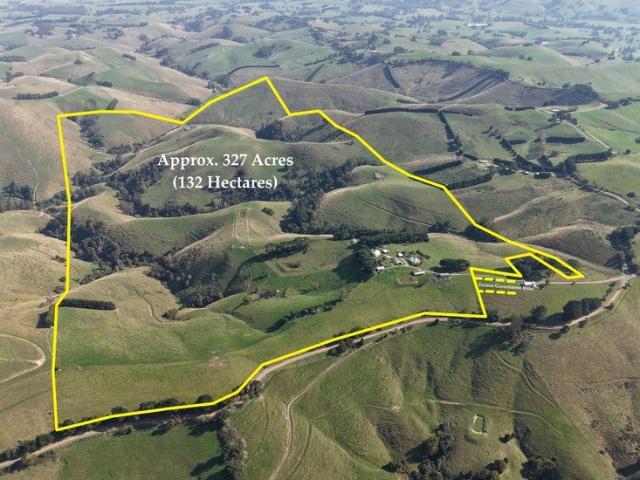 Acreage for sale in Dollar, Victoria