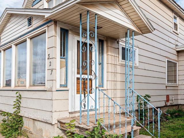 House for sale in Ishpeming, Michigan