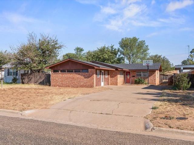 House for sale in Levelland, Texas