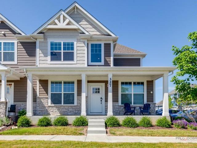 Townhouse for sale in Buffalo Grove, Illinois