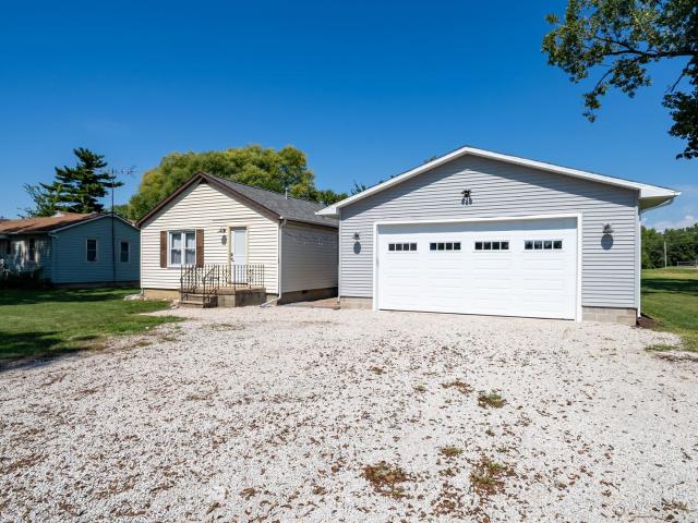 House for sale in Forrest, Illinois