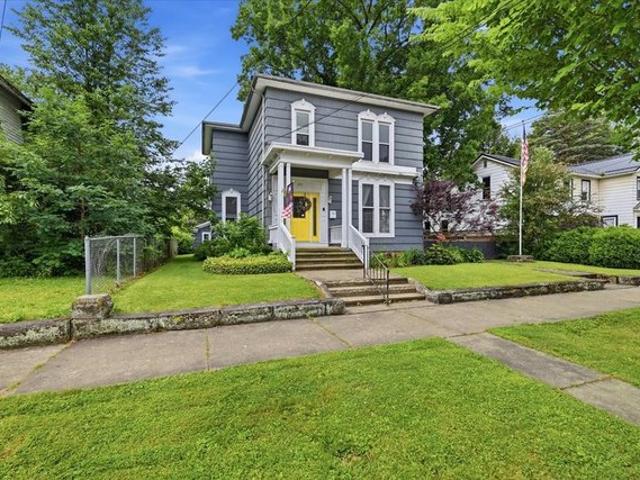 House for sale in Crawford, Pennsylvania