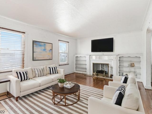 House for sale in Hillside, New Jersey